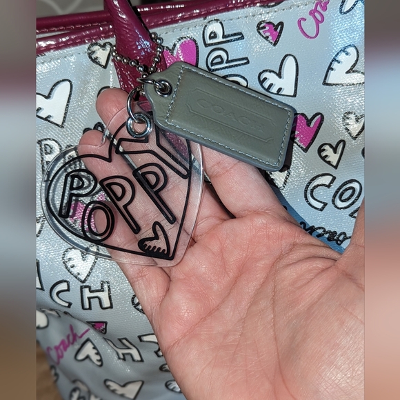 Coach Poppy Graffiti Heart Coated Canvas Tote EUC - Picture 2 of 15